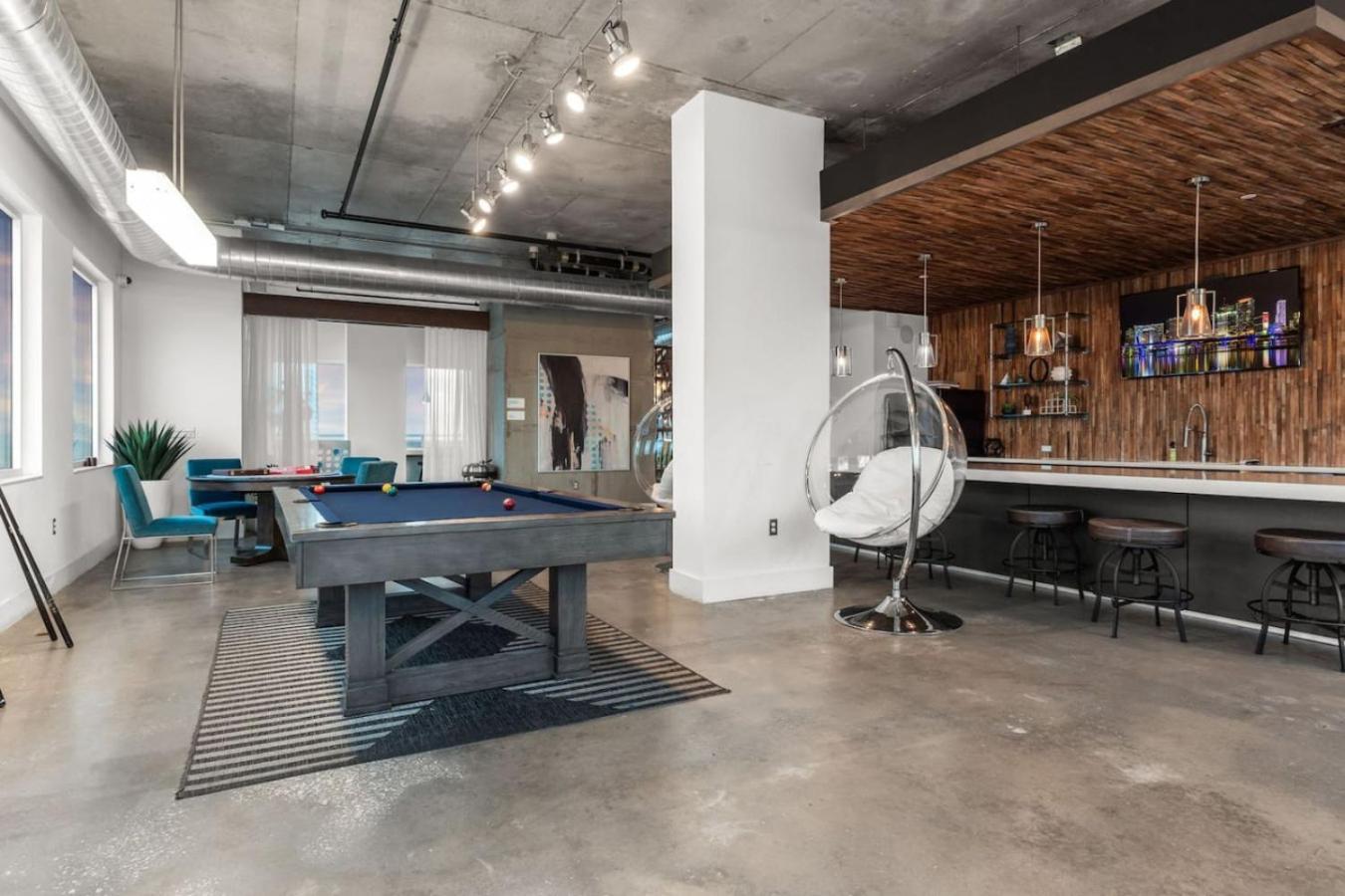 Modern 2 Bed Getaway Steps From Tropicana Field St. Petersburg Exterior photo